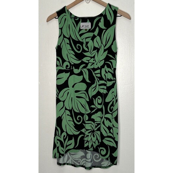 Malihini Hawaii Dresses & Skirts - Vintage 70’s Malihini Dress XS Green Black Monstera Leaf Lightweight Resort wear